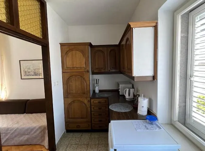 Appartamento Ana, Free Garage Parking Šibenik