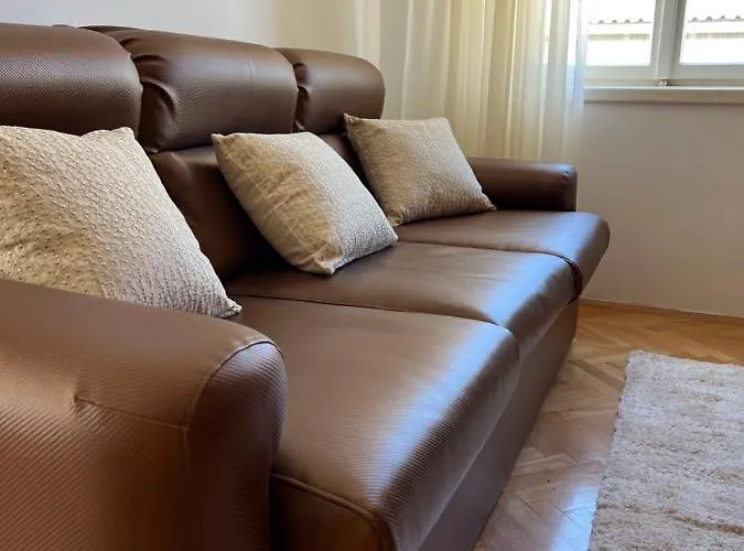 Ana, Free Garage Parking Appartement Šibenik